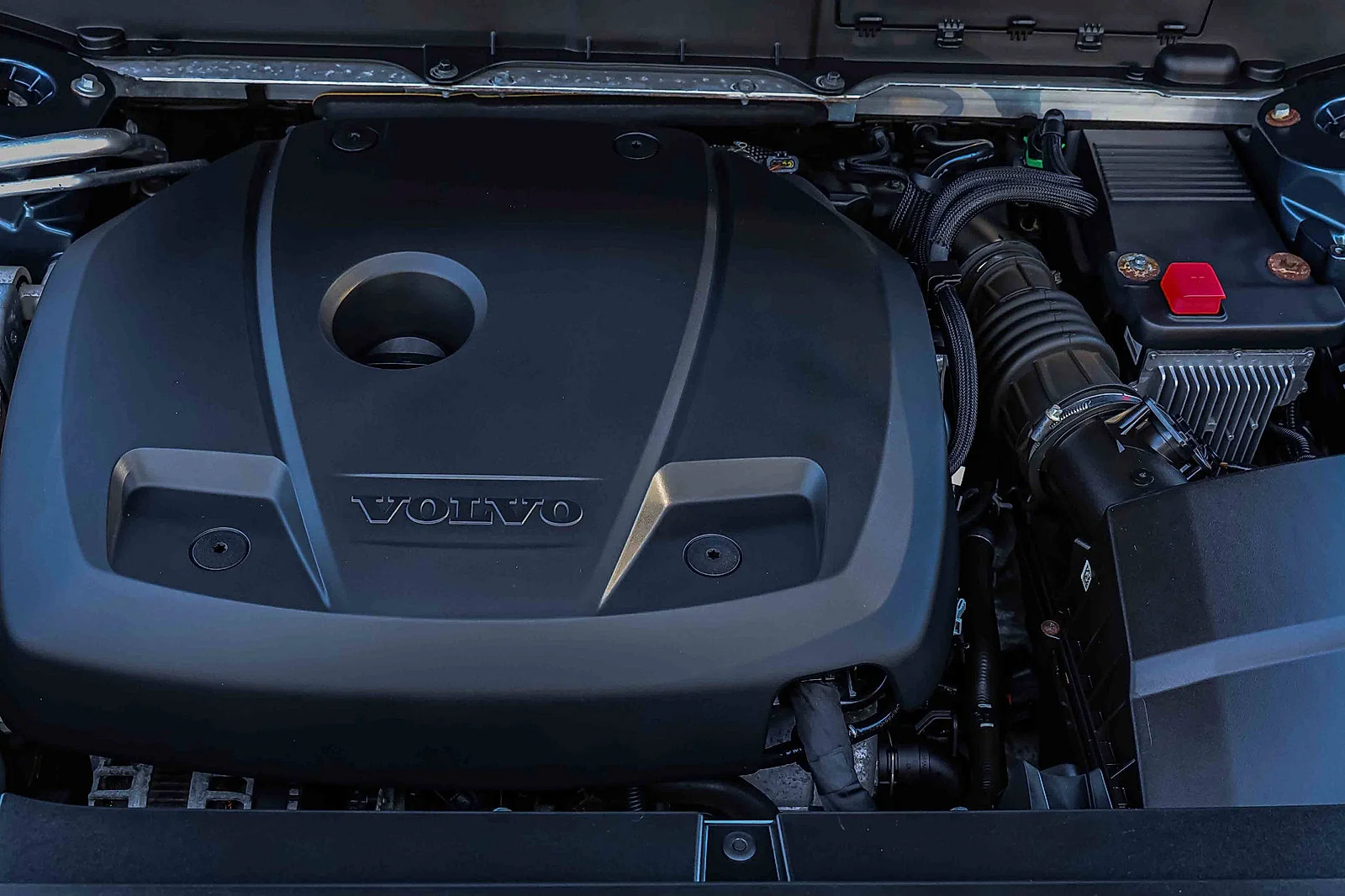 Used 2018  Volvo Inscription image 27