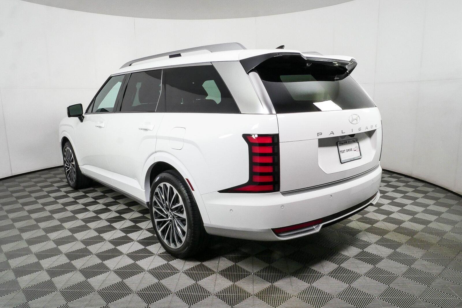 Certified Used 2026 Creamy White Pearl Hyundai Calligraphy image 25