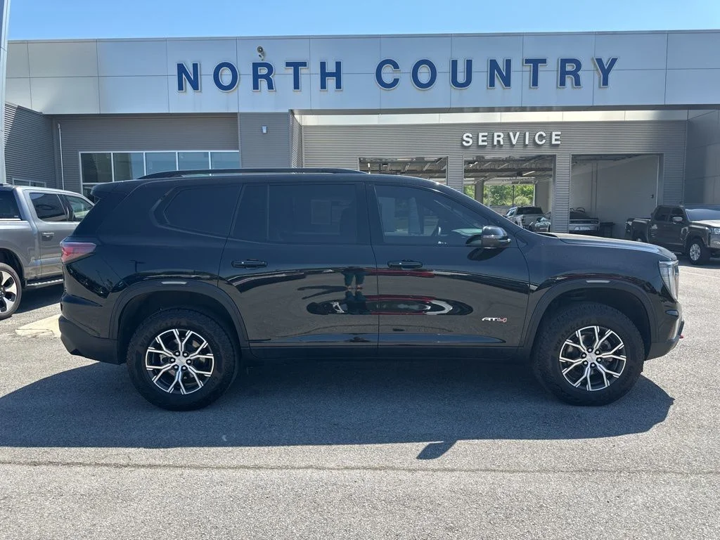 2025 GMC Acadia AT4 AWD's photo