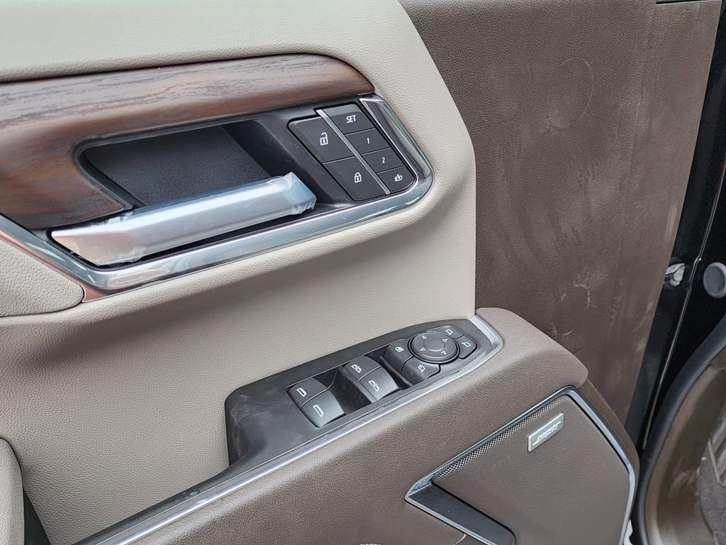 2026 GMC Sierra 1500 SLT - Photo 15