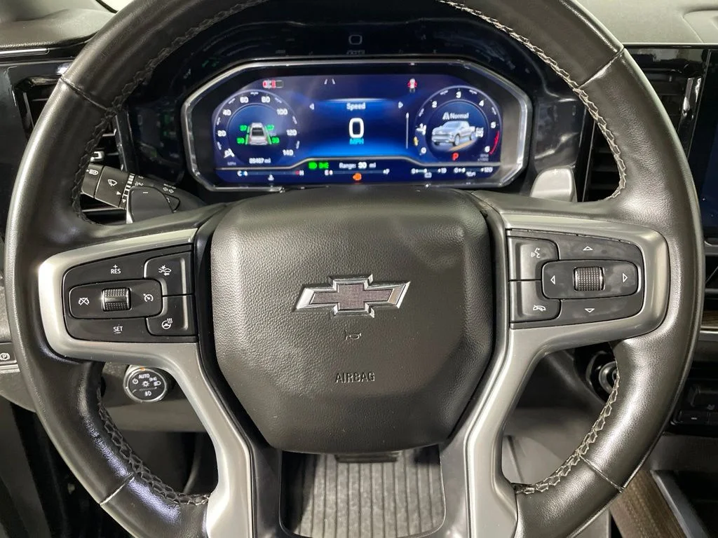 Used 2024 Black Chevrolet RST image 15
