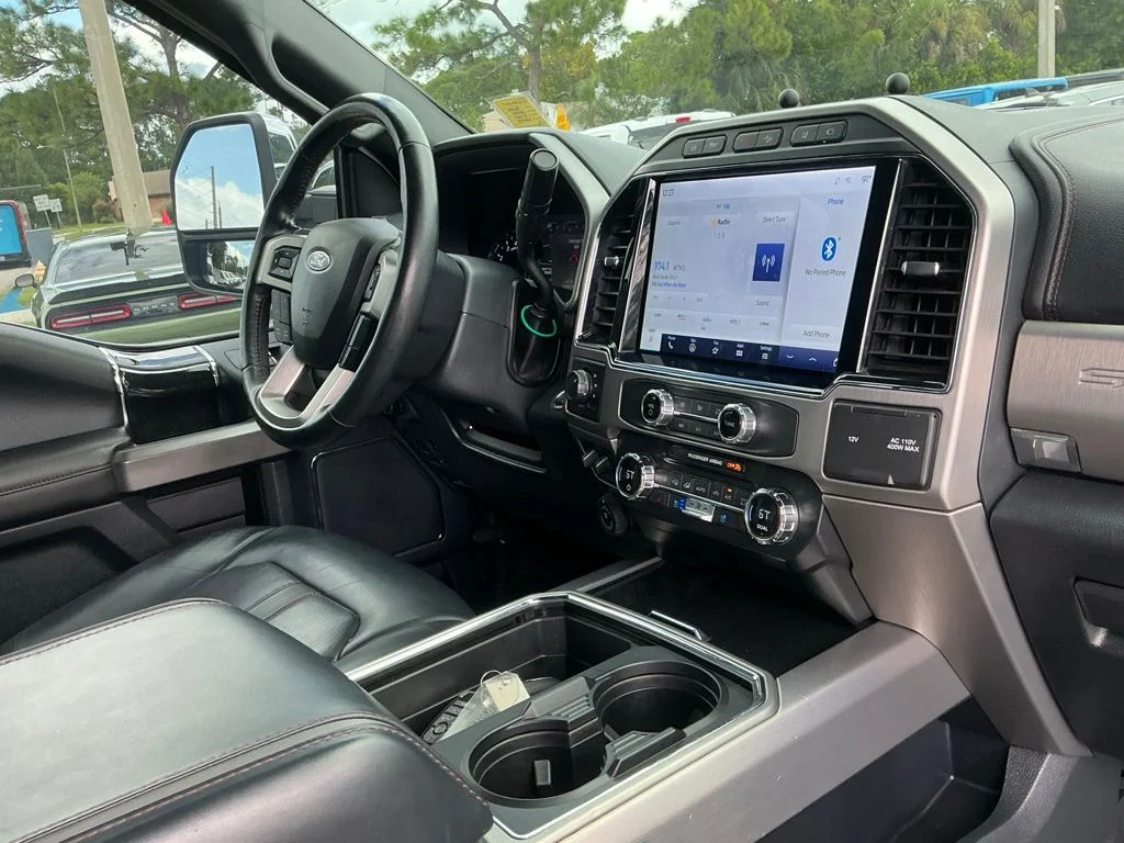 Used 2022 White Ford Platinum image 15