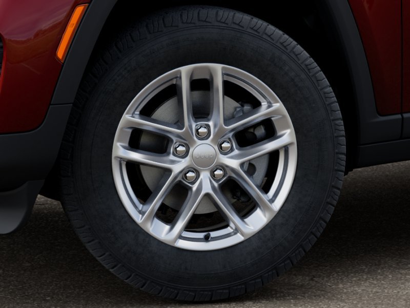 New 2026 Velvet Red Pearl-Coat Exterior Paint Jeep Laredo image 8