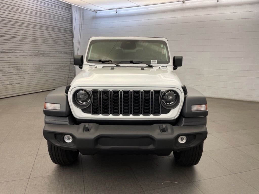 New 2026 Bright White Clear-Coat Exterior Paint Jeep Sport S image 6