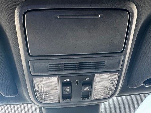 2025 Honda Odyssey Sport L - Photo 32