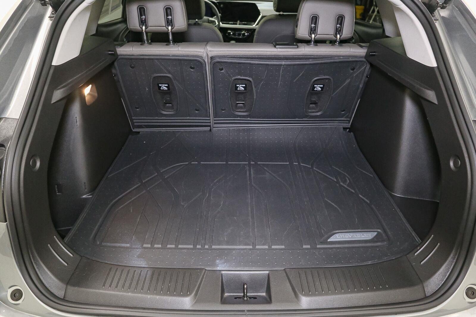 Used 2025 Sterling Gray Metallic Chevrolet ACTIV image 13