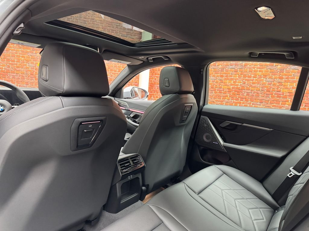 New 2027 Gray BMW 530i xDrive image 25
