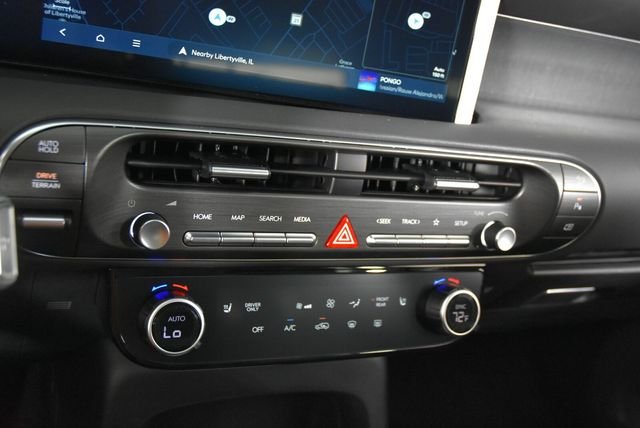 New 2026 Gray Hyundai SEL 8P image 43