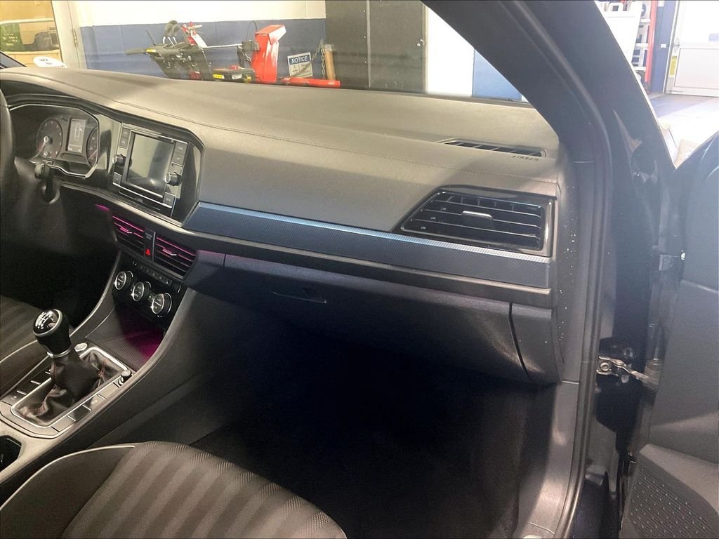 Used 2019 Black Volkswagen 2.0T S image 13