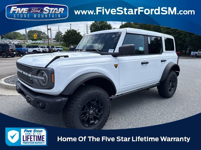 New 2026 Oxford White Ford Badlands image 4