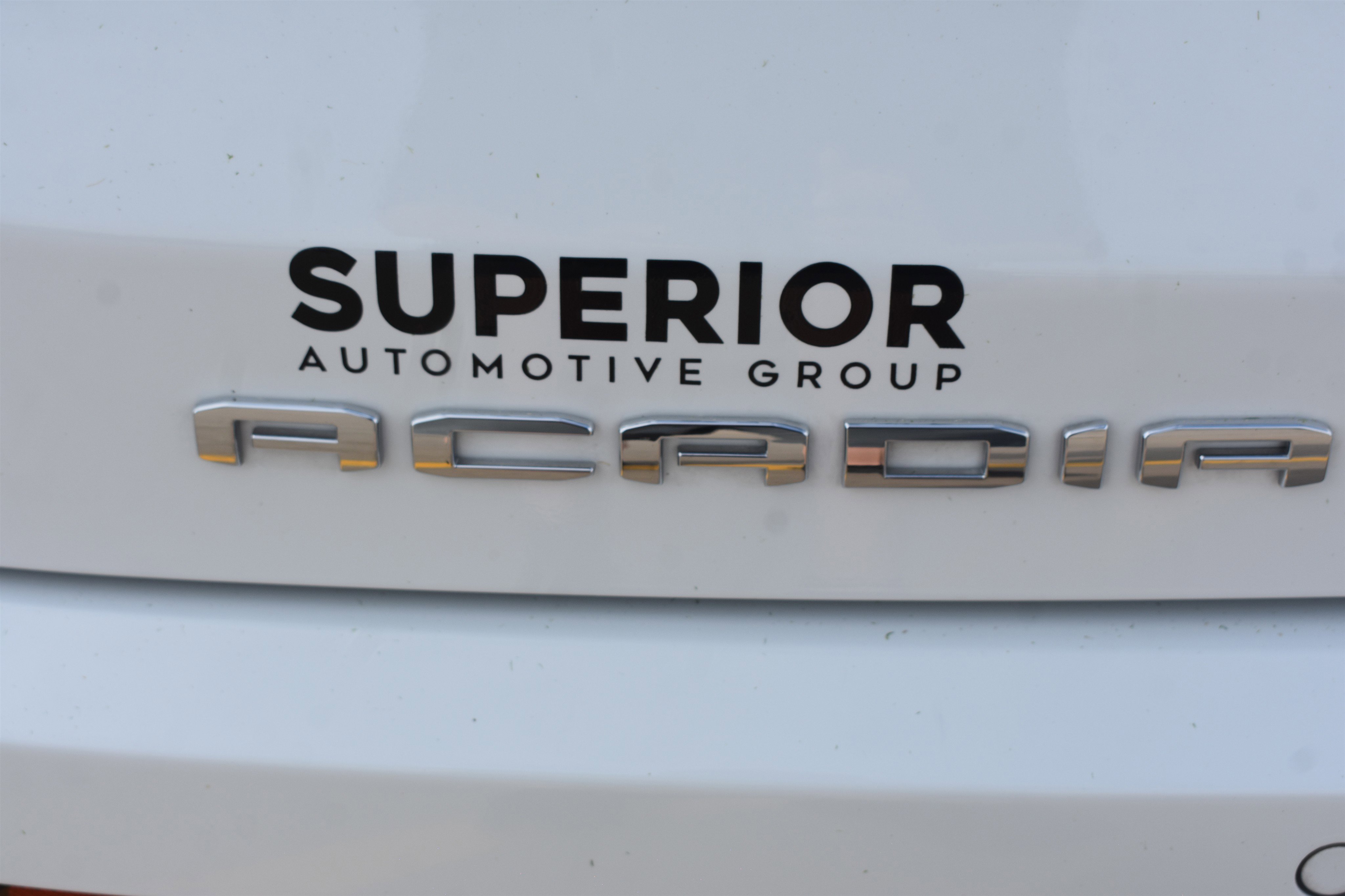 Used 2023 Summit White GMC Denali image 7