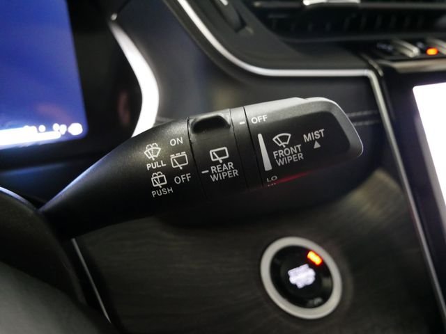Certified Used 2025 Metallic Jeep Limited image 26