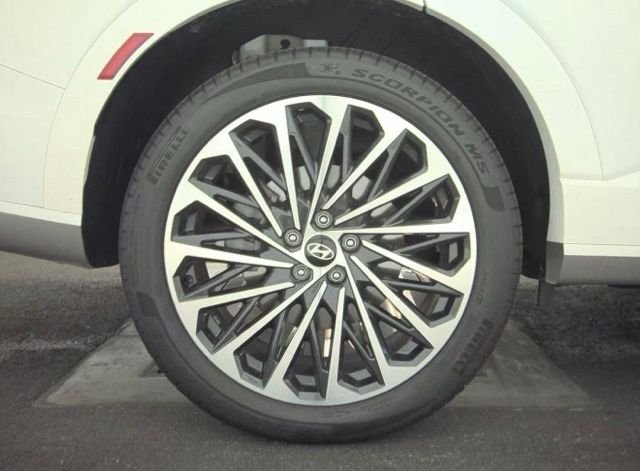 Certified Used 2026 White Hyundai Calligraphy image 11