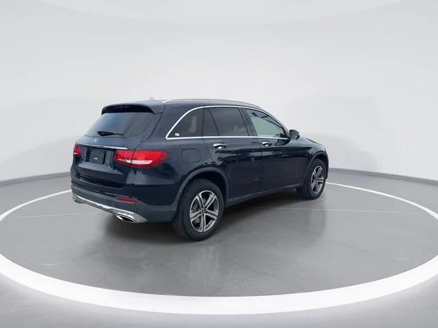 Used 2019 Blue Mercedes-Benz GLC 300 image 7
