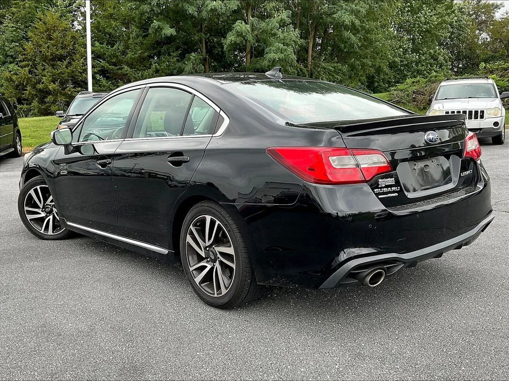 Used 2019 Crystal Black Silica Subaru 2.5i image 3