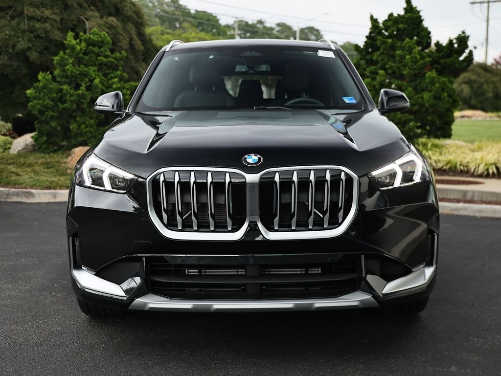 New 2026 Black Sapphire Metallic BMW xDrive28i image 12