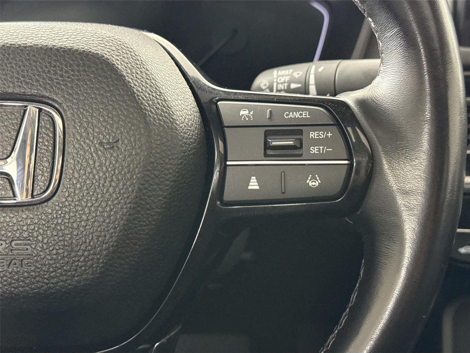 Used 2022 Crystal Black Pearl Honda EX image 17