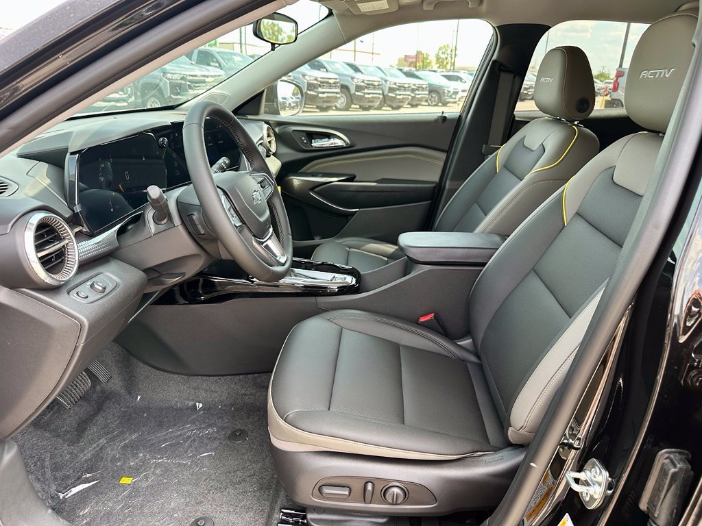 2026 Chevrolet Trax Activ - Photo 13