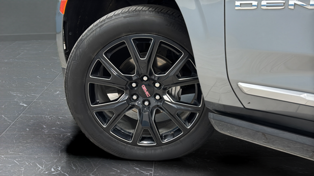Used 2023 Sterling Metallic GMC Denali image 39