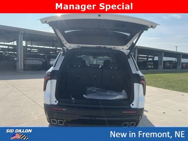 New 2026 Summit White Chevrolet LT image 8