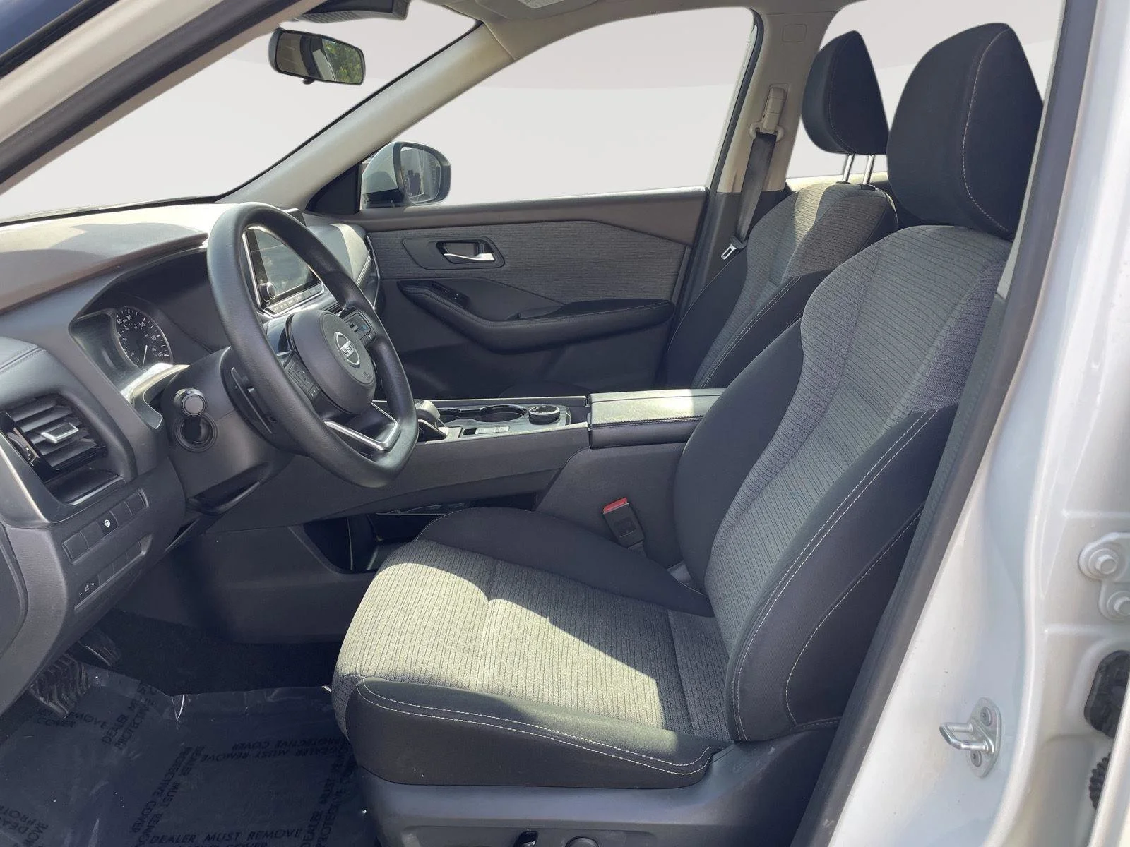 Used 2021 Pearl White Tricoat Nissan SV image 21