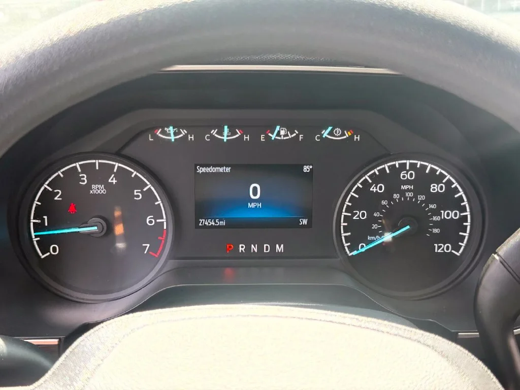 Used 2023 Oxford White Ford XL image 21