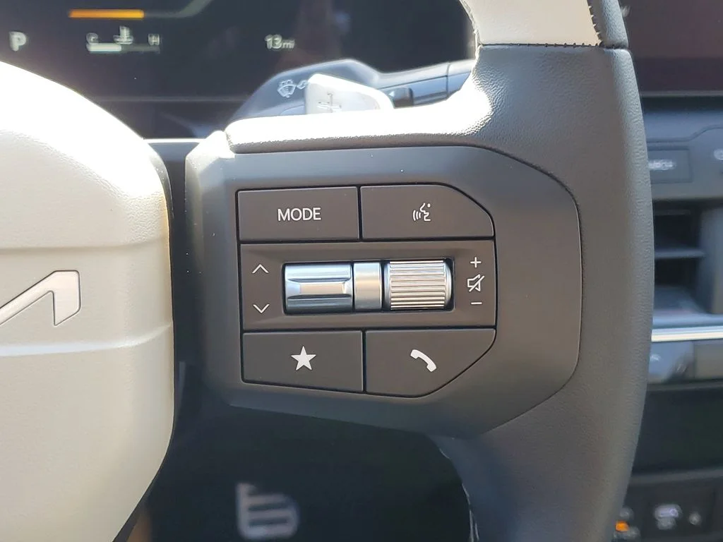 2026 Kia K4 GT-Line Turbo - Photo 17