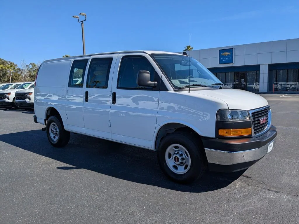 1GTW7AFP8R1211695