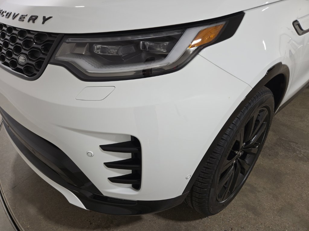 New 2026 Fuji White Land Rover Dynamic SE image 30