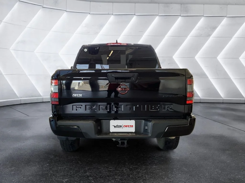 Used 2024 Black Nissan PRO-4X image 5