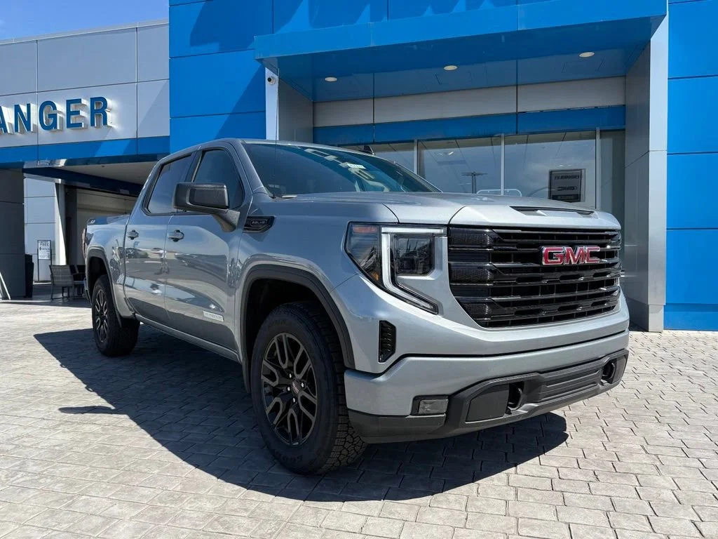 New 2026 Sterling Metallic GMC Elevation image 4