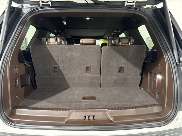 Used 2024 White Ford King Ranch image 8