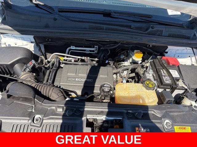 Used 2017 White Chevrolet LS image 11
