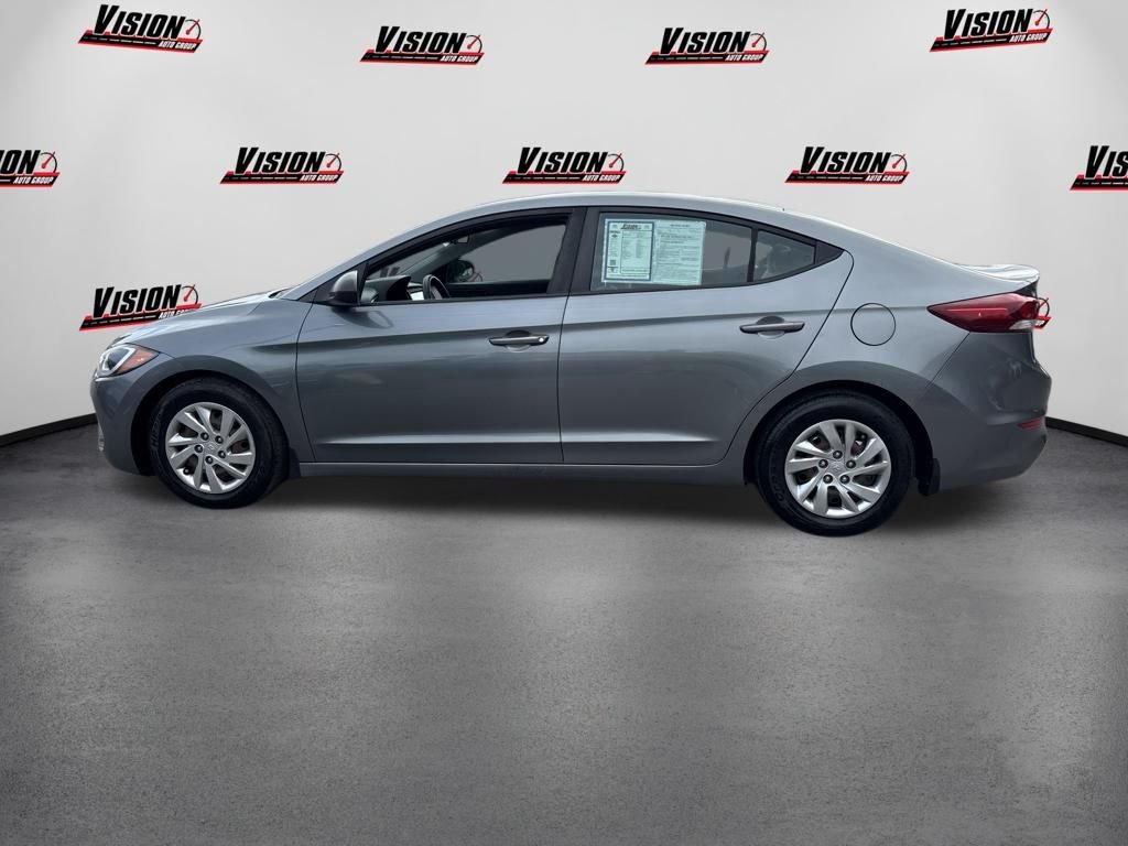Used 2018 Hyundai Elantra SE with VIN KMHD74LF5JU578864 for sale in Webster, NY