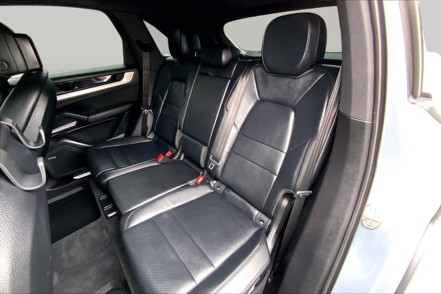 Used 2024 Arctic Grey Porsche  image 20