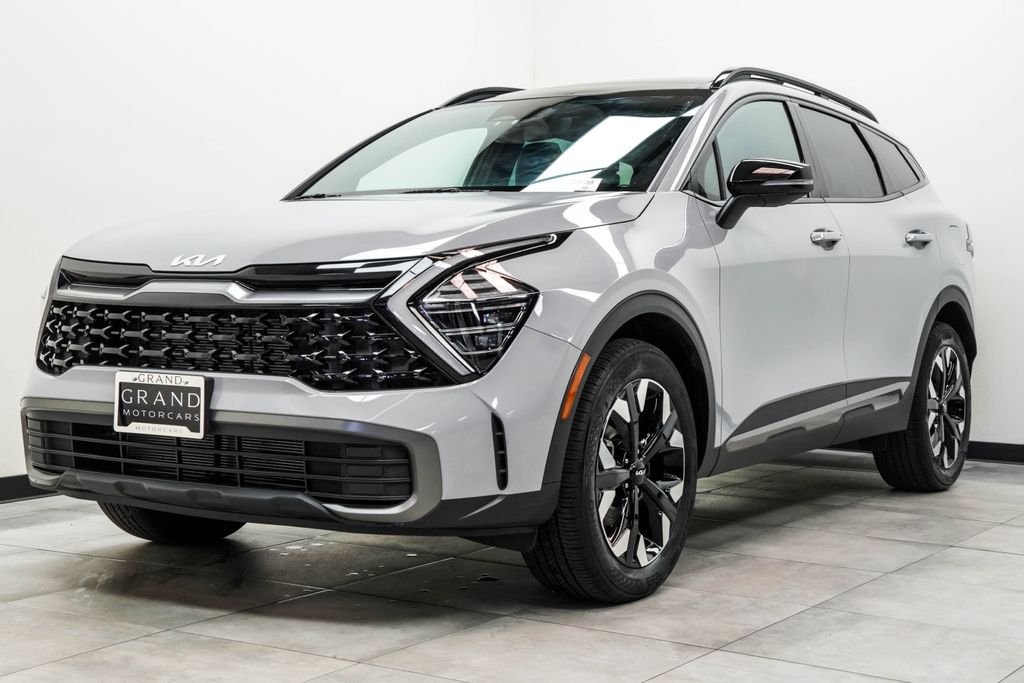 Used 2024 Gray Kia X-Line image 7