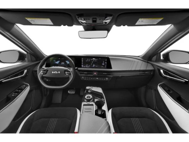 Used 2023 Deep Forest Green Kia GT-Line image 5
