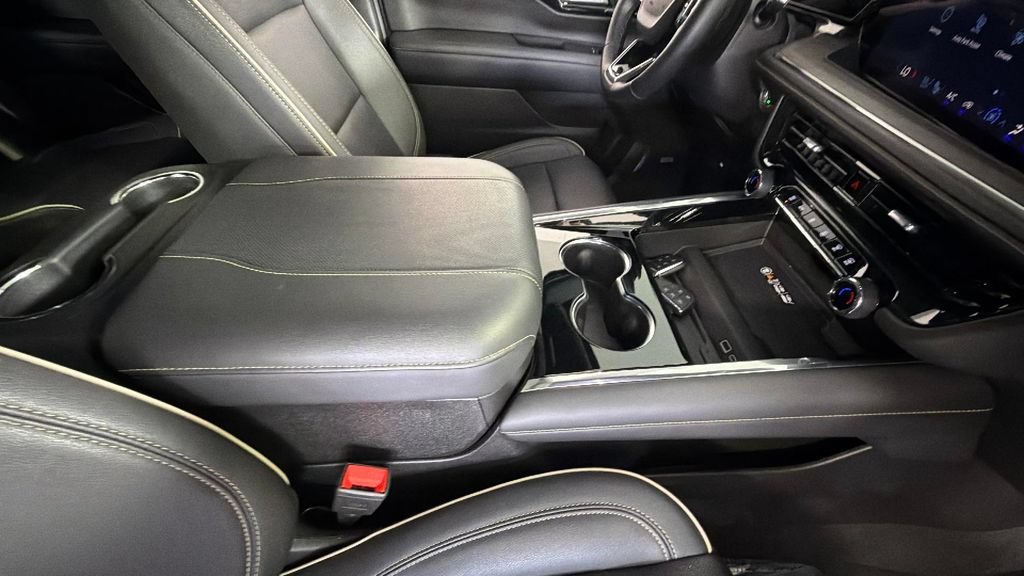 Certified Used 2025 Black Chevrolet Premier image 37