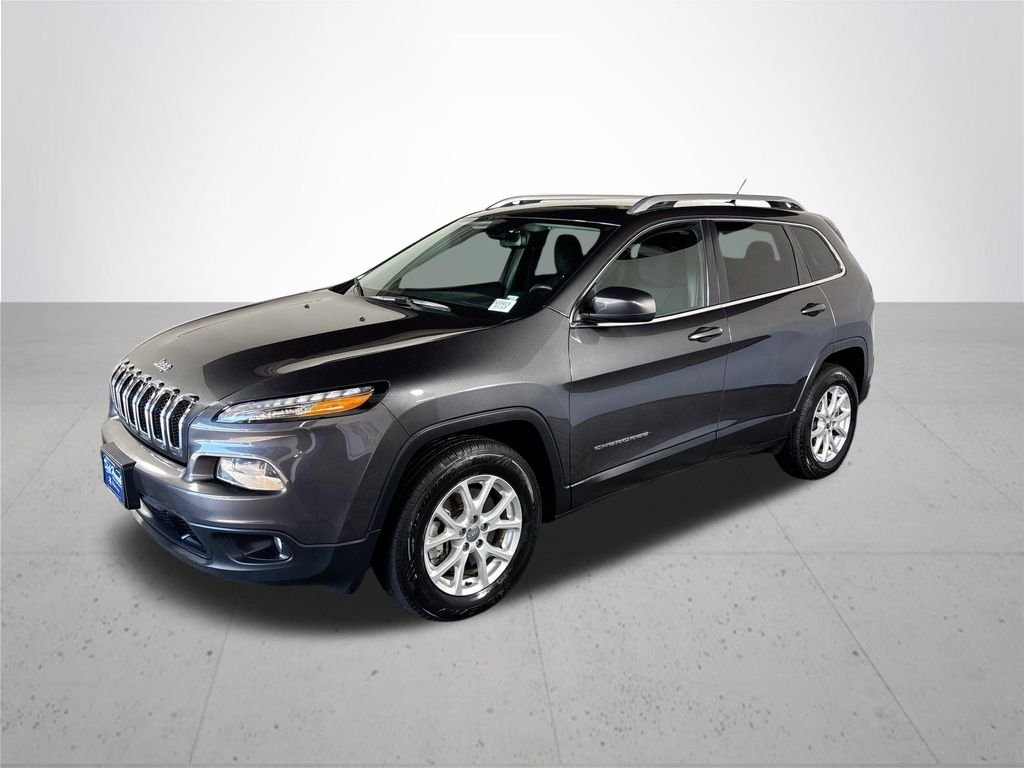 Used 2015 Jeep Cherokee Latitude with VIN 1C4PJMCS8FW788094 for sale in Gladstone, OR