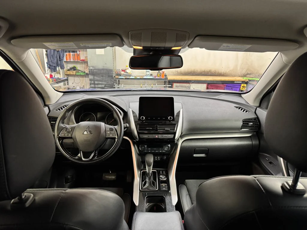Used 2024 Blue Mitsubishi SE image 27