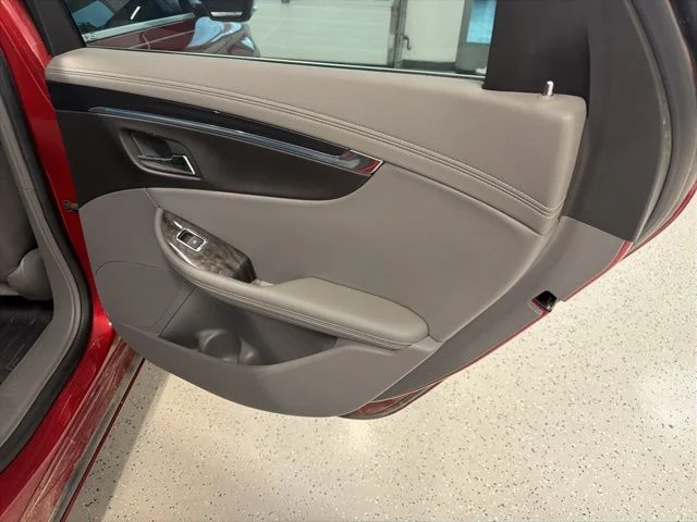 Used 2015 Red Chevrolet LTZ image 43