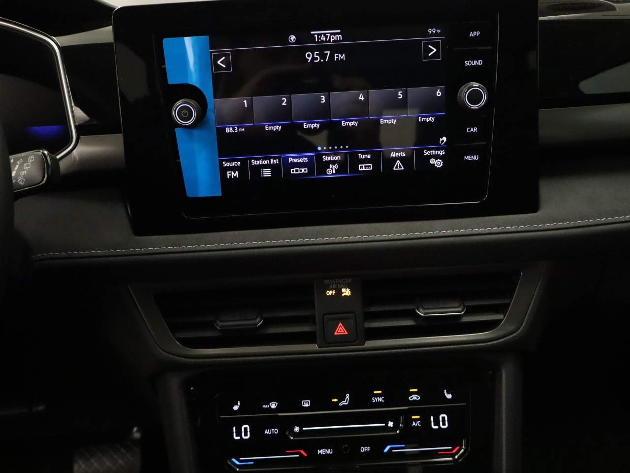 2026 Volkswagen Taos SE Black - Photo 10