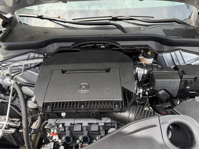 New 2026 Solar Silver Metallic Acura Technology Package image 7