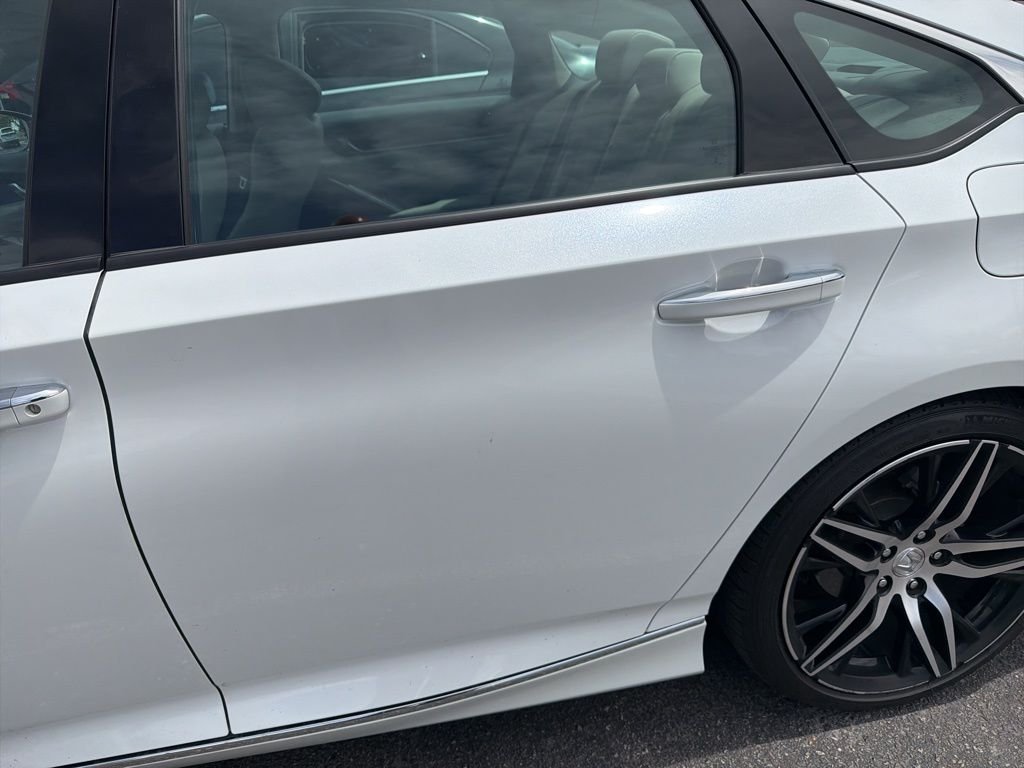 Used 2022  Honda Touring 2.0T image 3