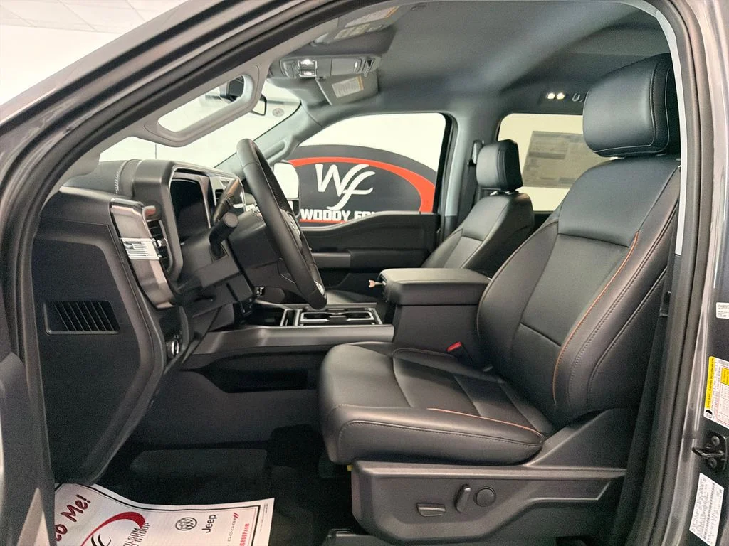 New 2027 Carbonized Gray Metallic Ford F-250® Lariat® image 12