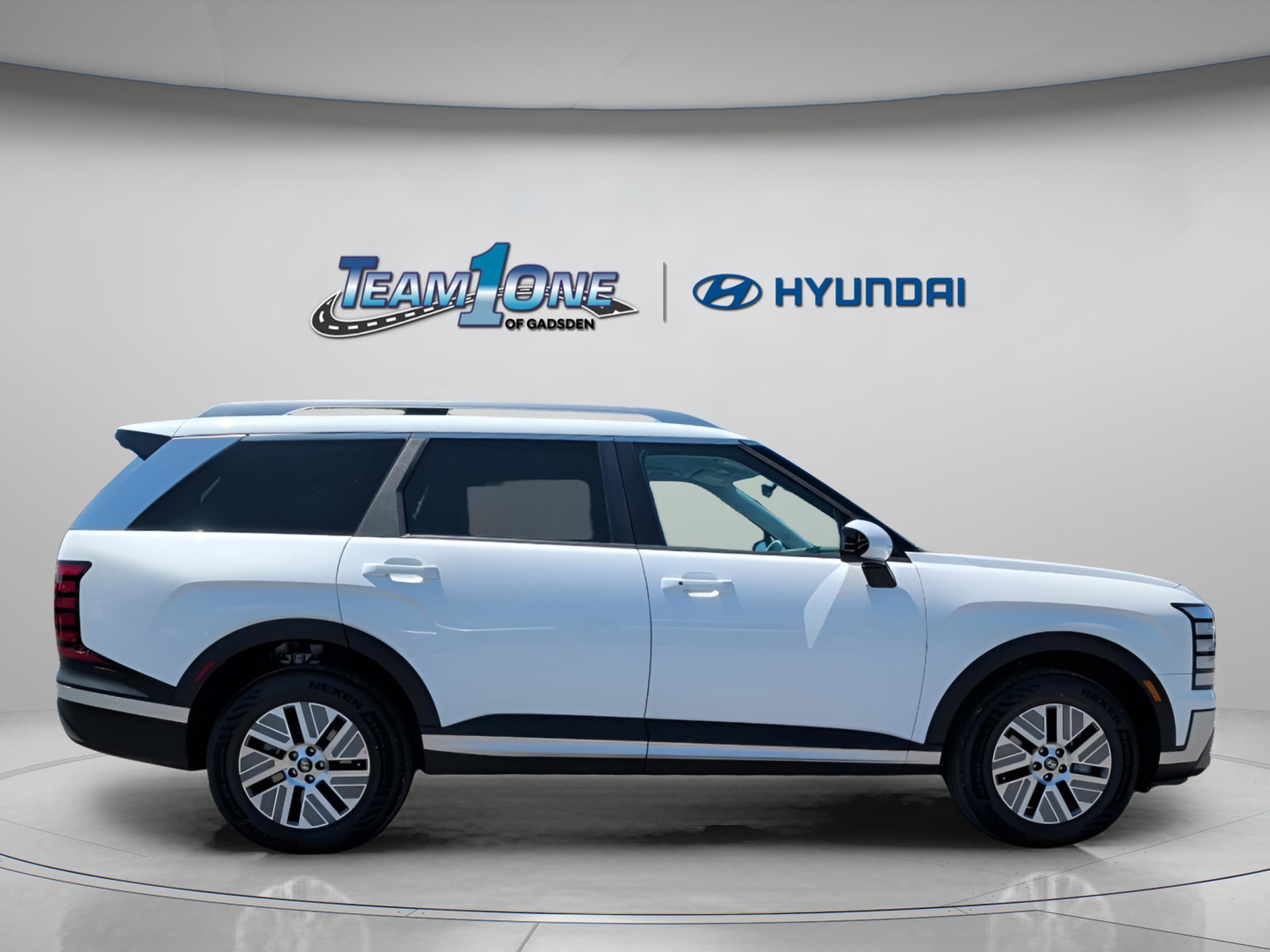 New 2026 Creamy White Pearl Hyundai Blue SEL 8P image 9