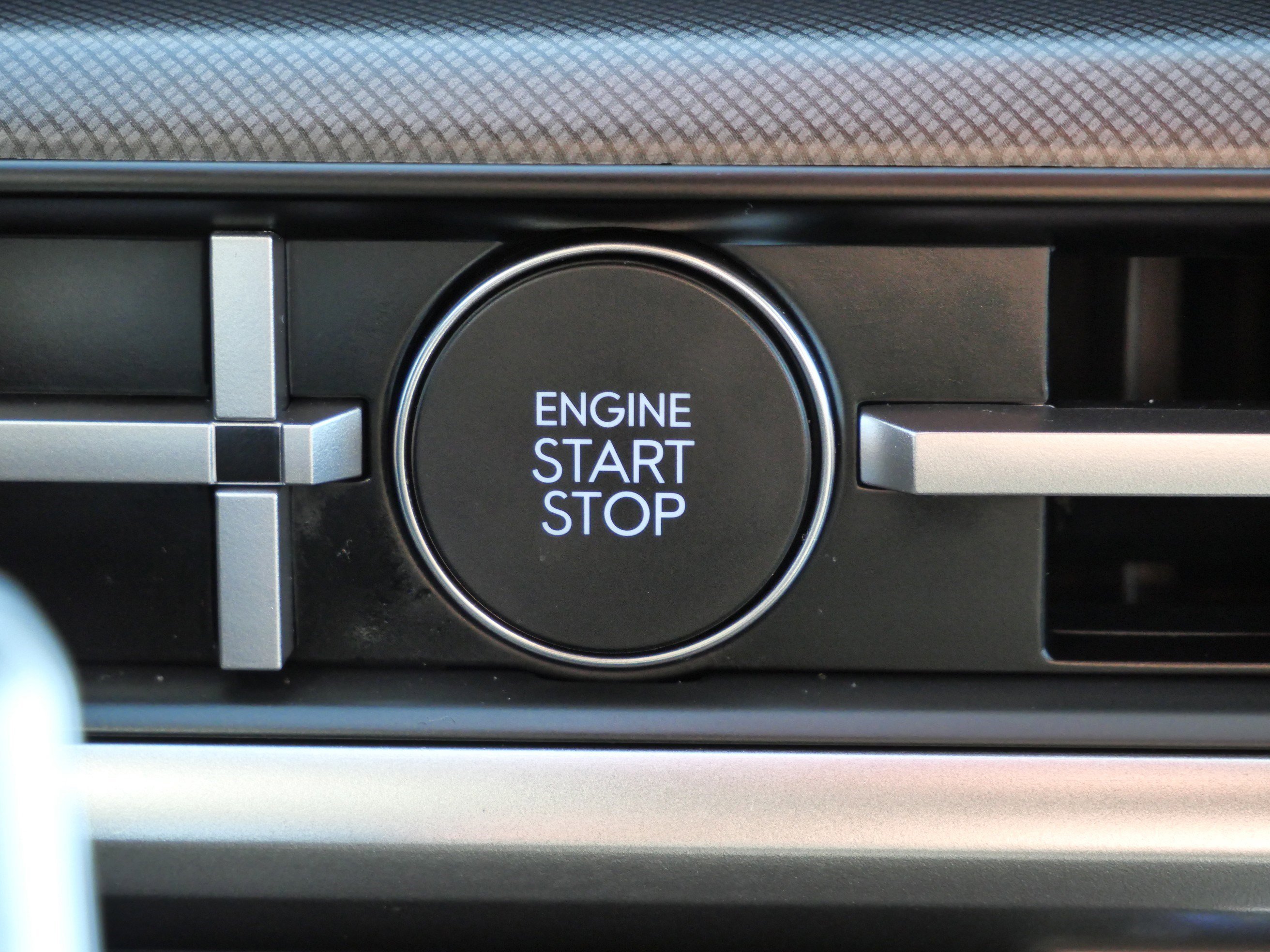 2026 Hyundai Santa Fe SE - Photo 29