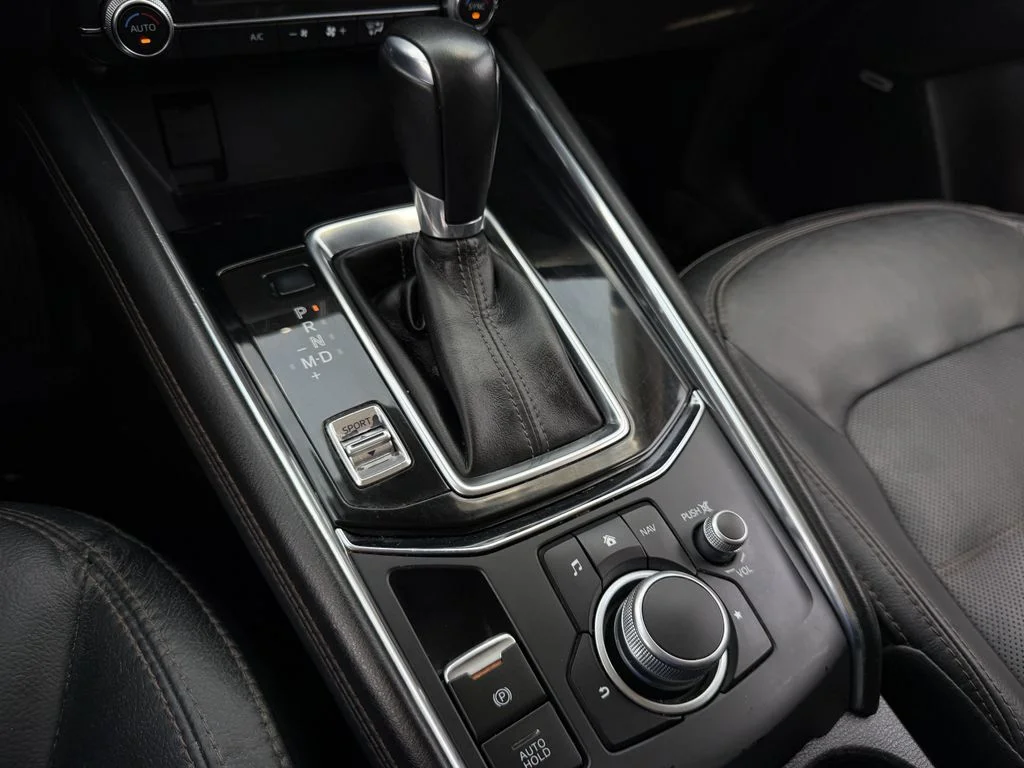 Used 2019 Silver Mazda Grand Touring image 19