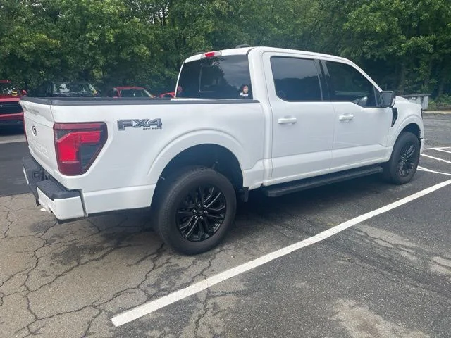 Used 2024 White Ford XLT image 4