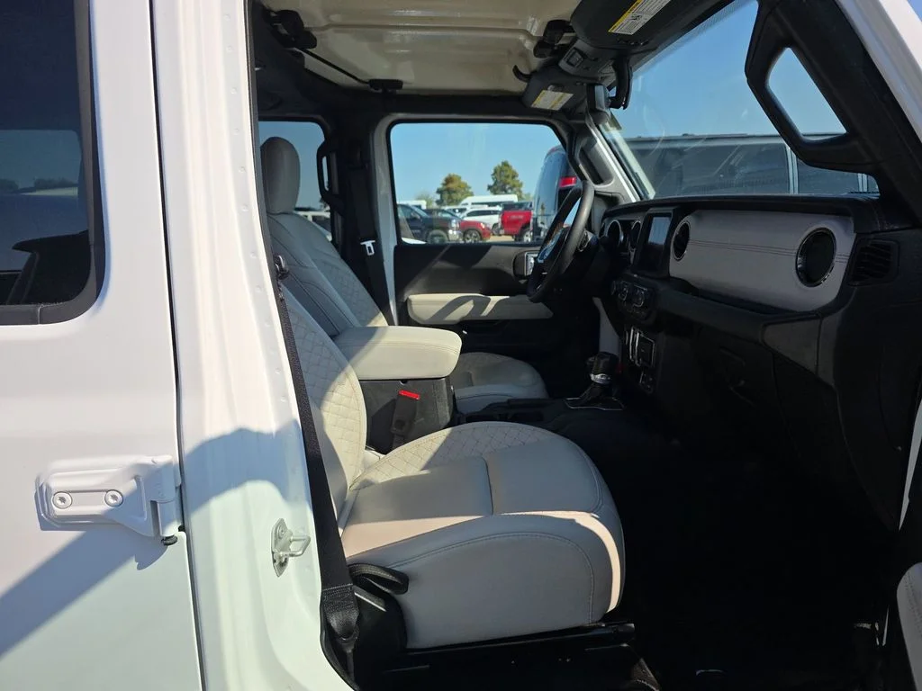 Used 2023 White Jeep Sahara 4xe image 5